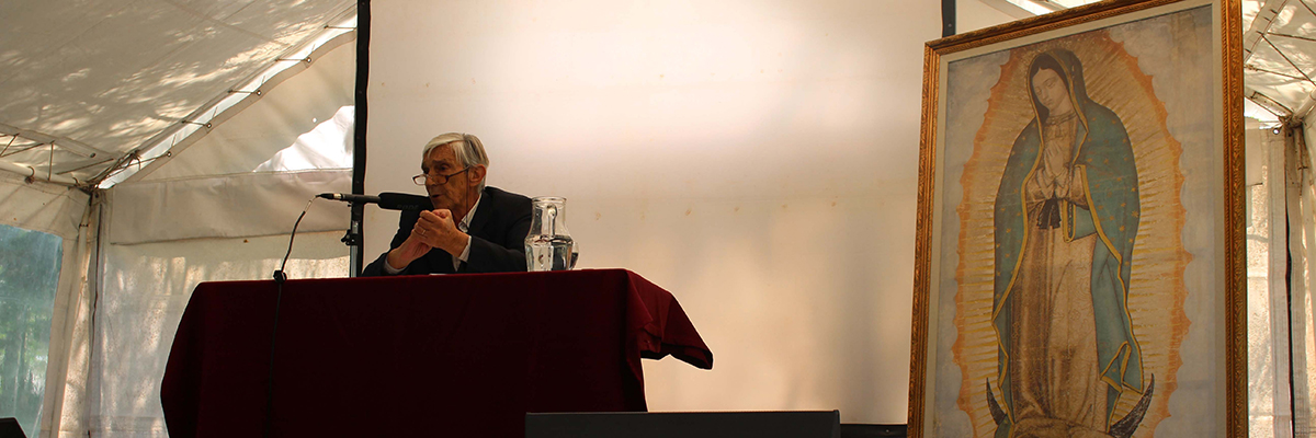 el-profesor-dando-una-charla