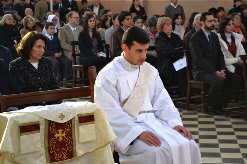 ordenaciones sacerdotales villa elisa 01